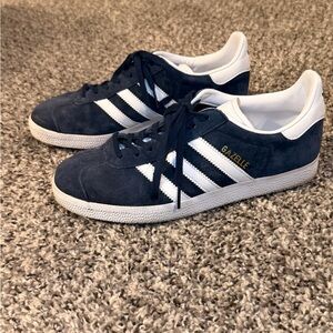 Adidas Gazelle Sneakers Navy & White Women’s Size 7 – Suede Classic